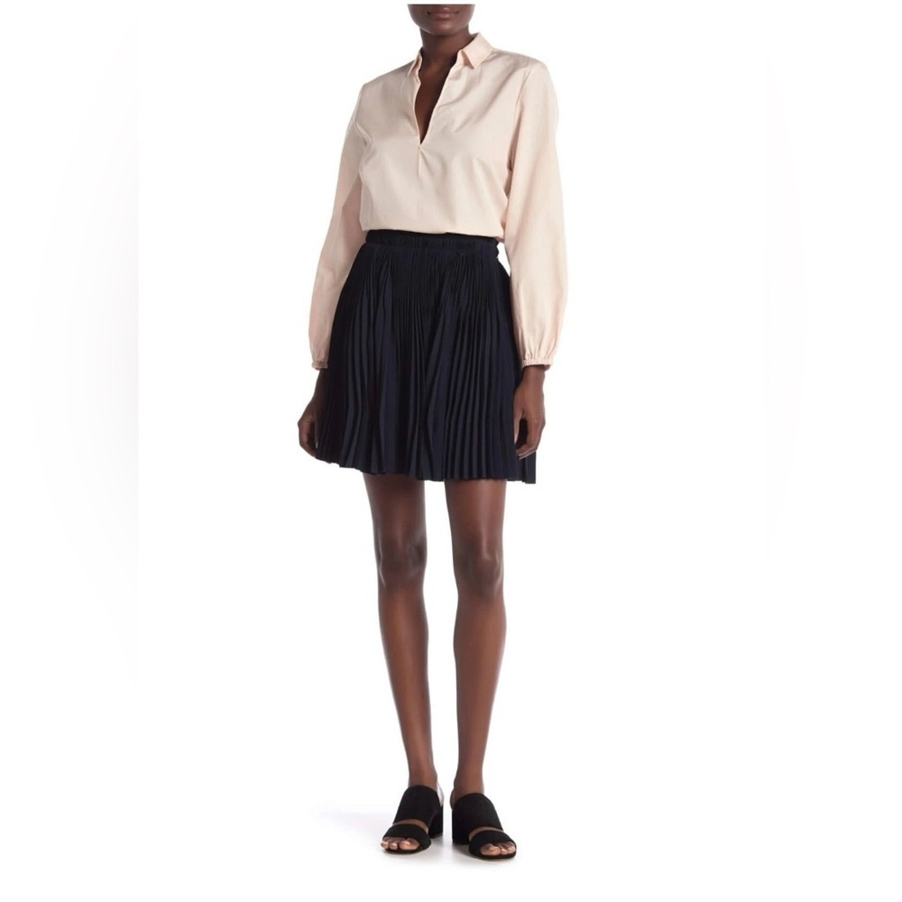 NWT Vince Navy Blue Mini Skater Flounce Skirt with Pleats XS